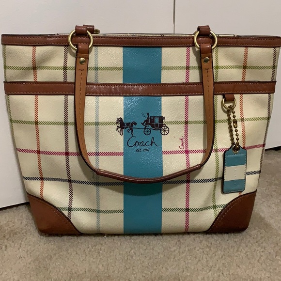 Coach Handbags - Real Coach Purse